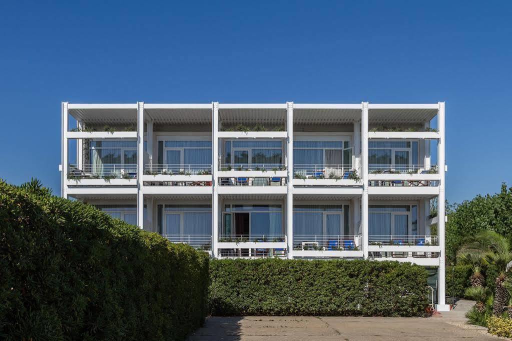 Hotel La Conchiglia Fregenae Extérieur photo